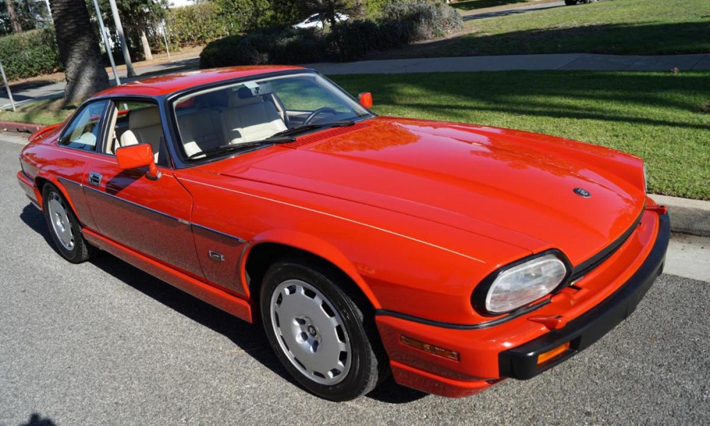 1. Signal Red XJR-S V12 exterior images (6).jpg