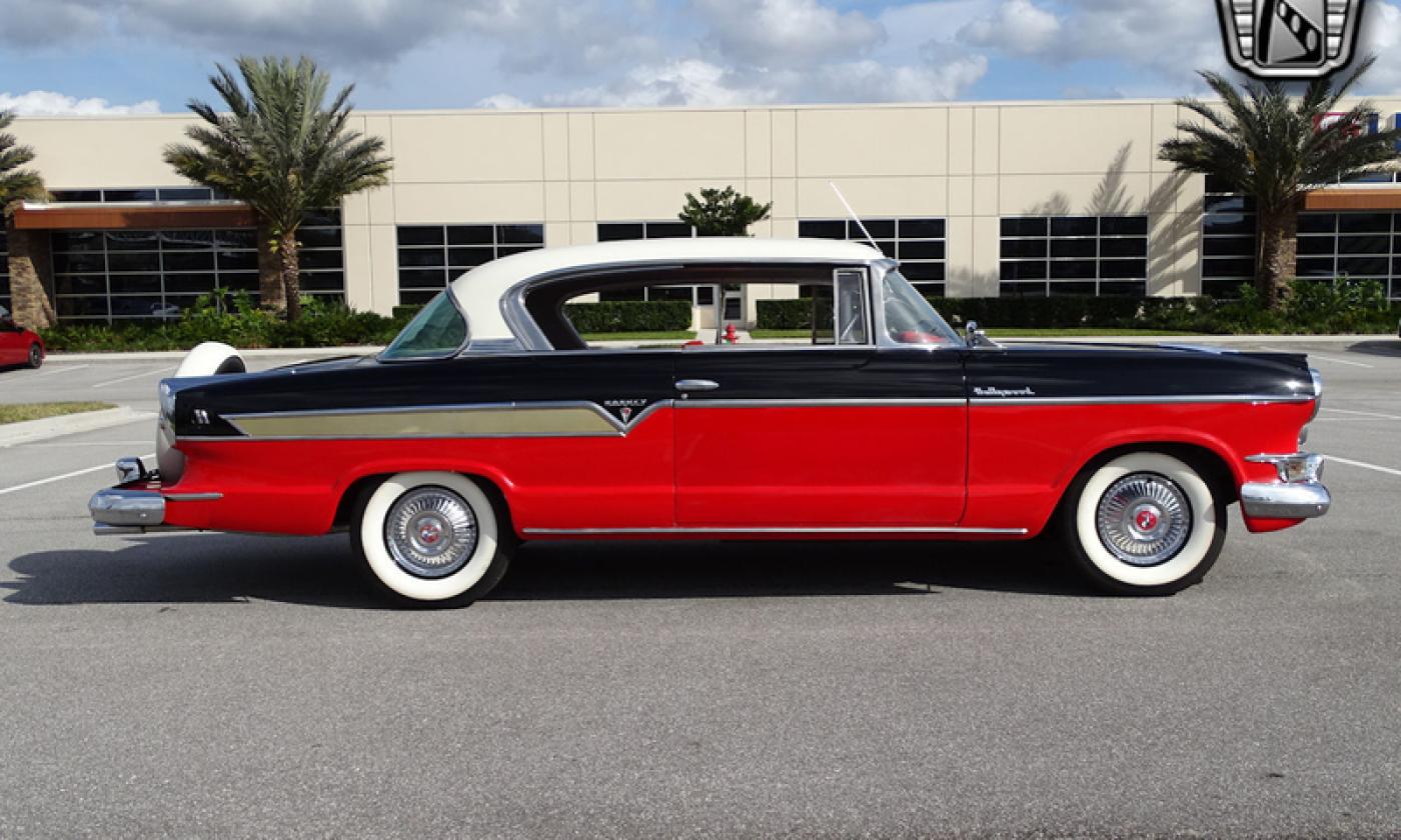 1956 Hudson Super  Hollywoood Hardtop V8 coupe Black and Red (5).jpg