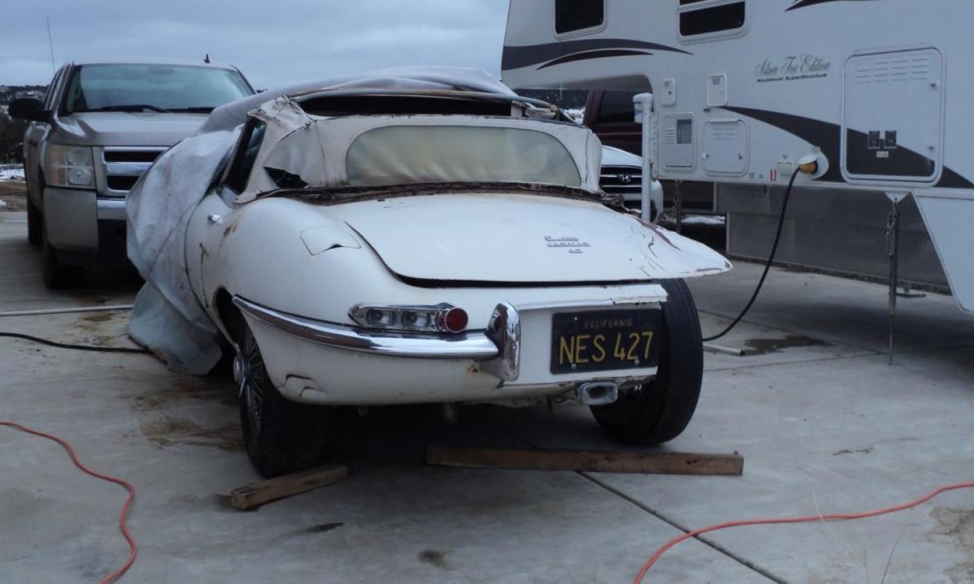 1962 Series 1 Jaguar E-type under restoration New Mexico (2).JPG