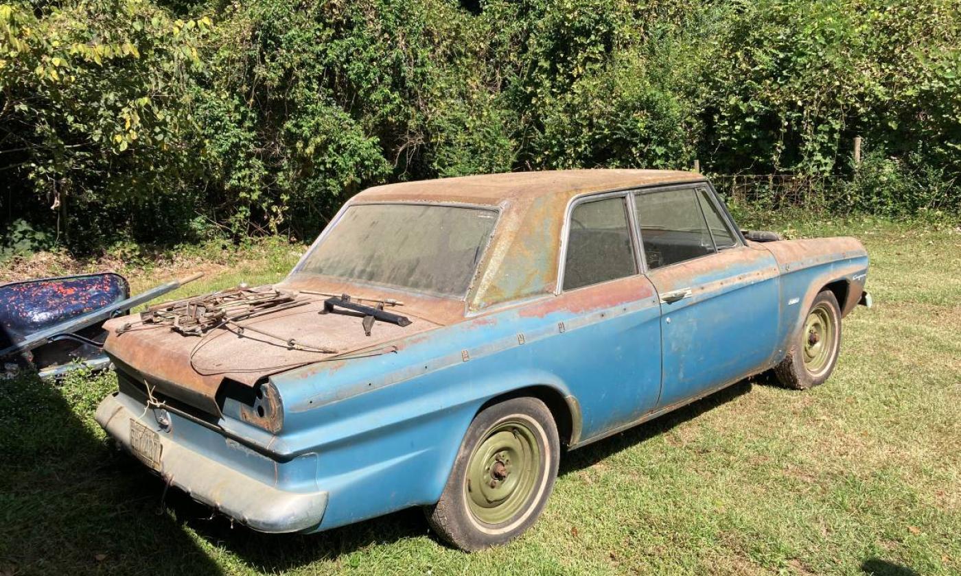 1965 Studebaker Daytona sport sedan strato Blue 2023.jpg