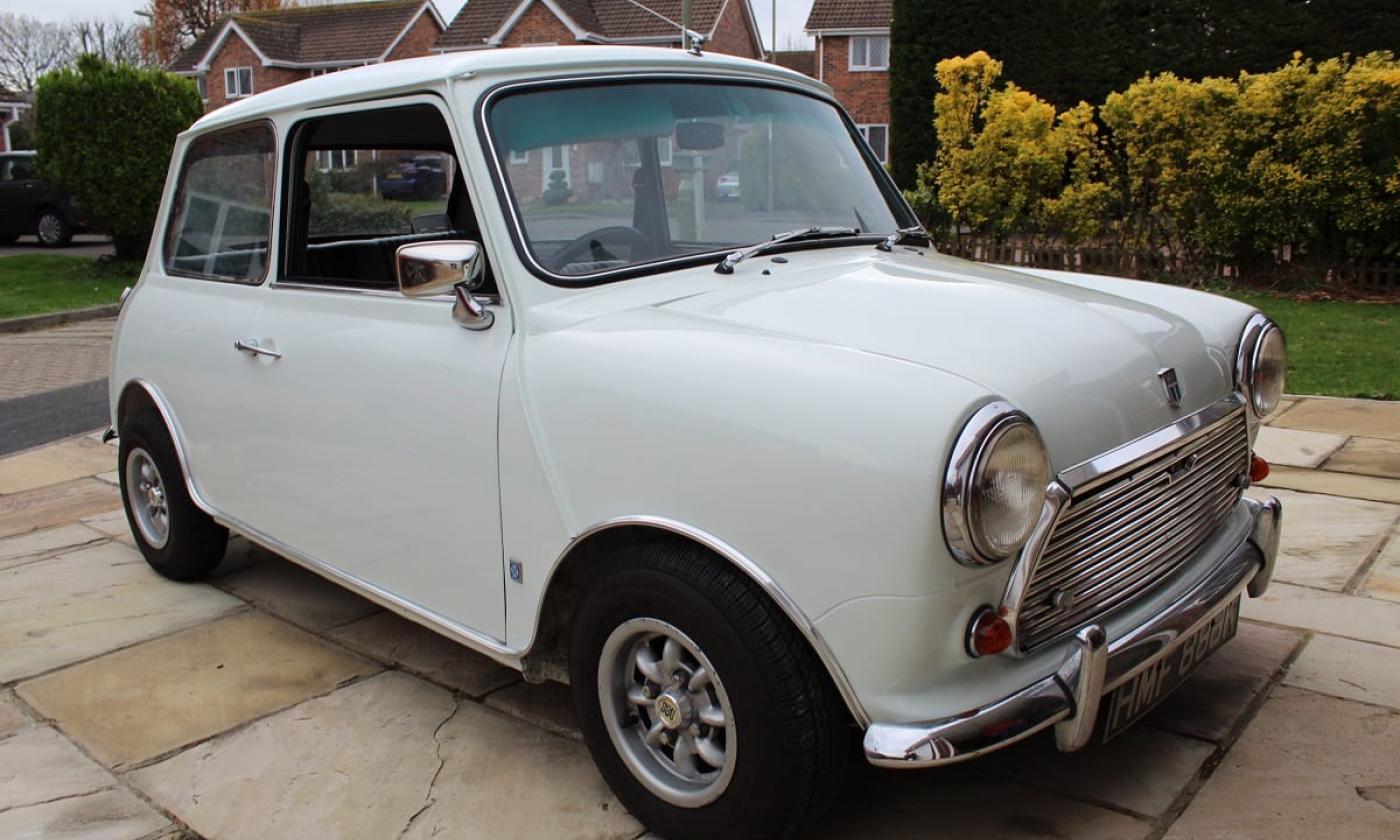 1971 Mini Cooper S MKIII white paint images for sale (2).jpg