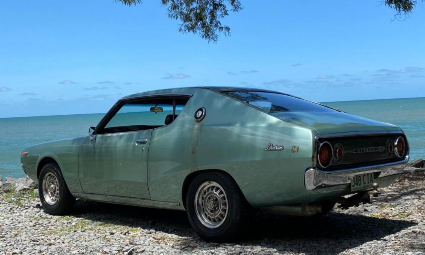 1972 Datsun 240K with VG30ET engine (5).jpg