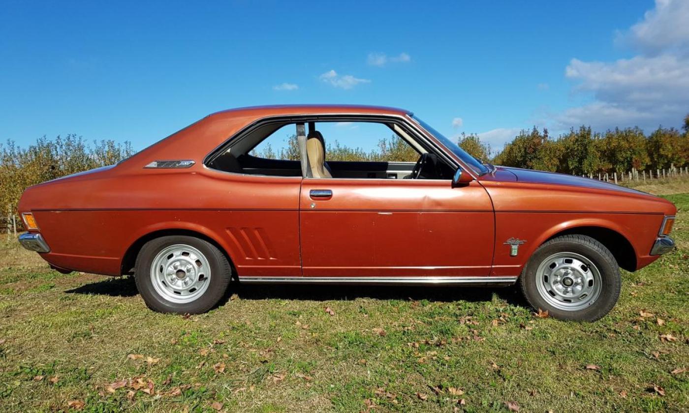 1972 Mitsubishi Galant NZ hardtop coupe brown classic (3).jpg