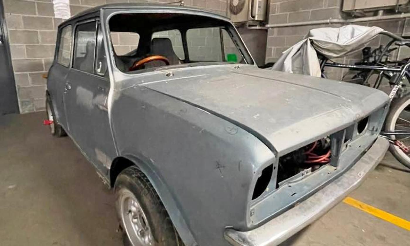 1977 Leyland Mini LS Blue metallic 2024 unrestored (1).jpg