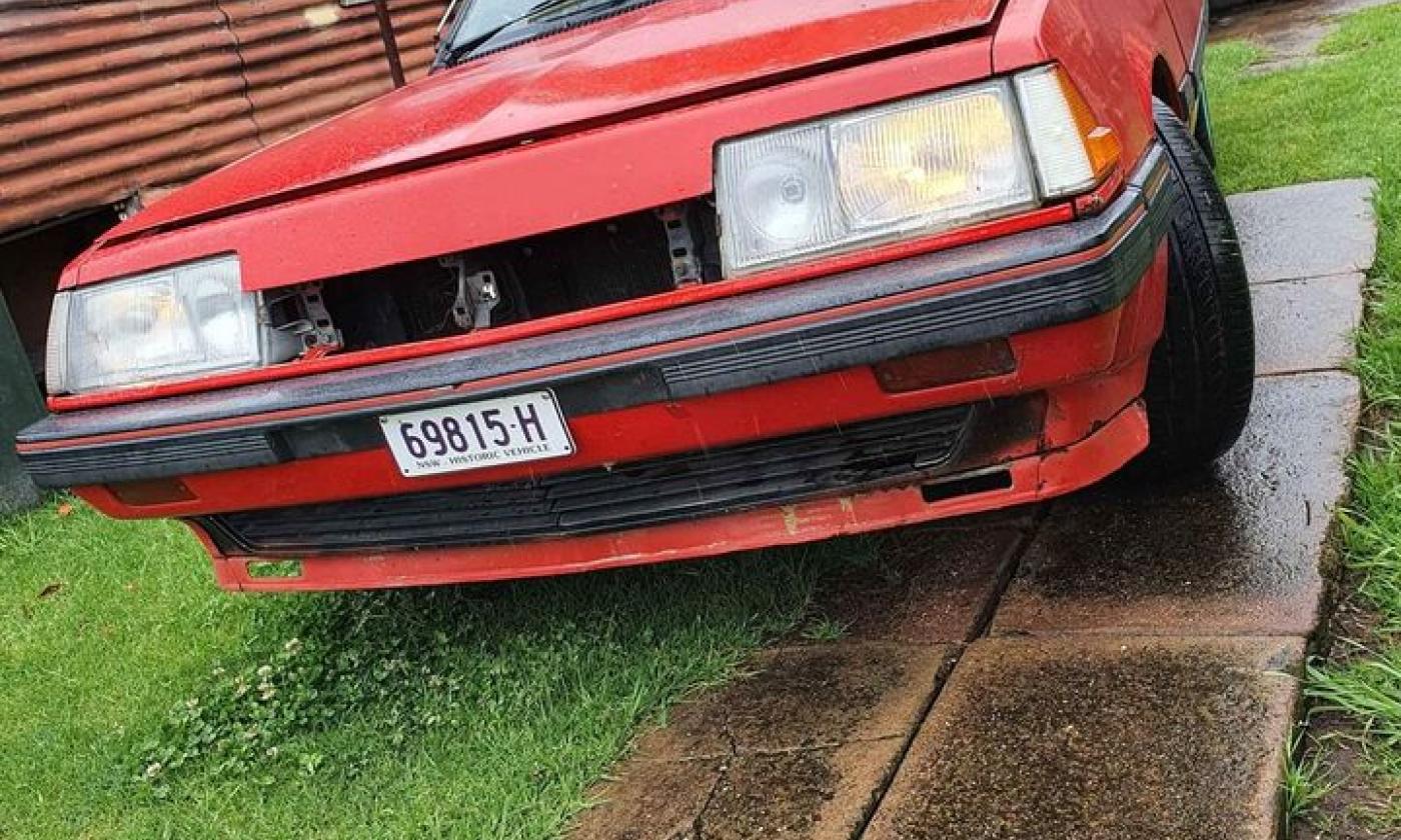 1984 Mitsubishi Sigma GSR red sedan Australia for sale (1).jpg