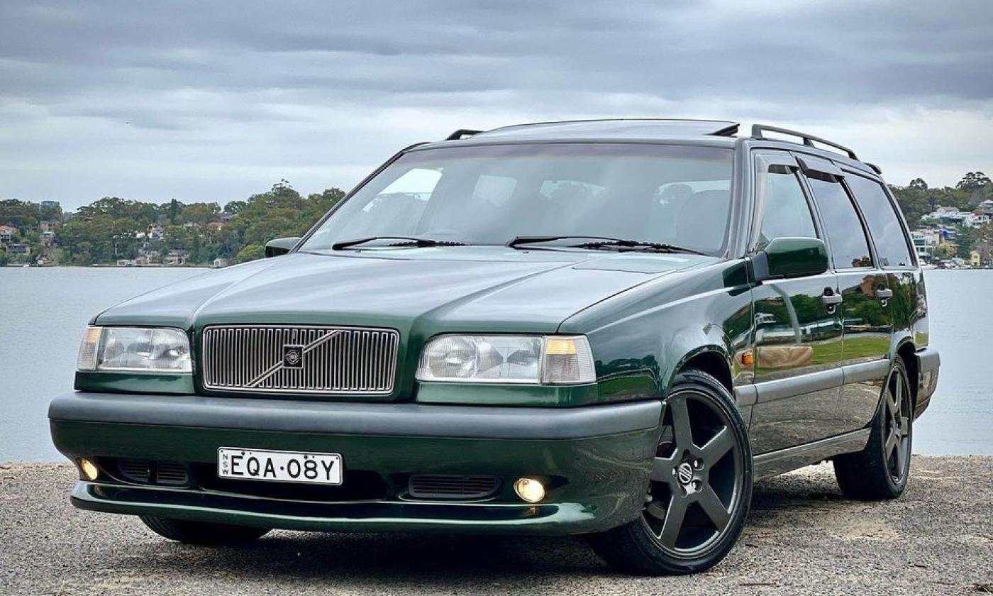 1995 Volvo 850 T-5 R wagon Australia Green for sale (1).jpg