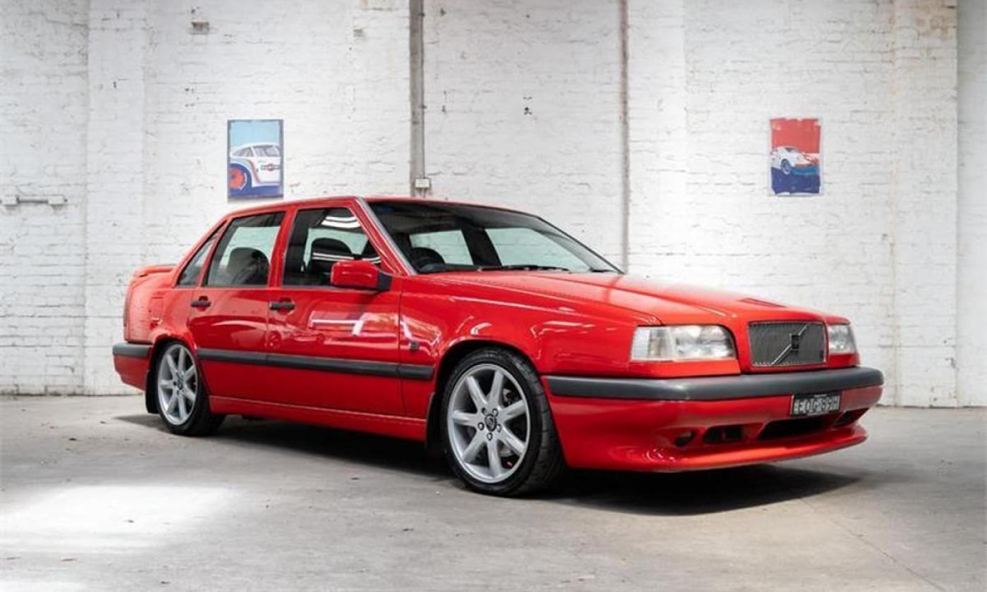 1996 Volvo 850 R Red sedan for sale RHD Australia images (24).jpg