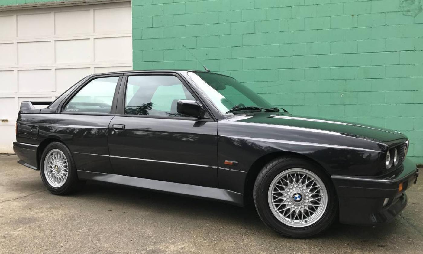 BMW E30 M3 side profile black.jpg