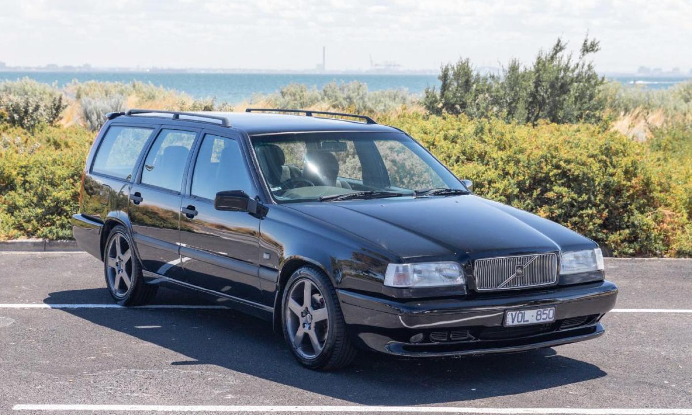 Black Volvo 850 R Wagon 1996 for sale (1).jpg