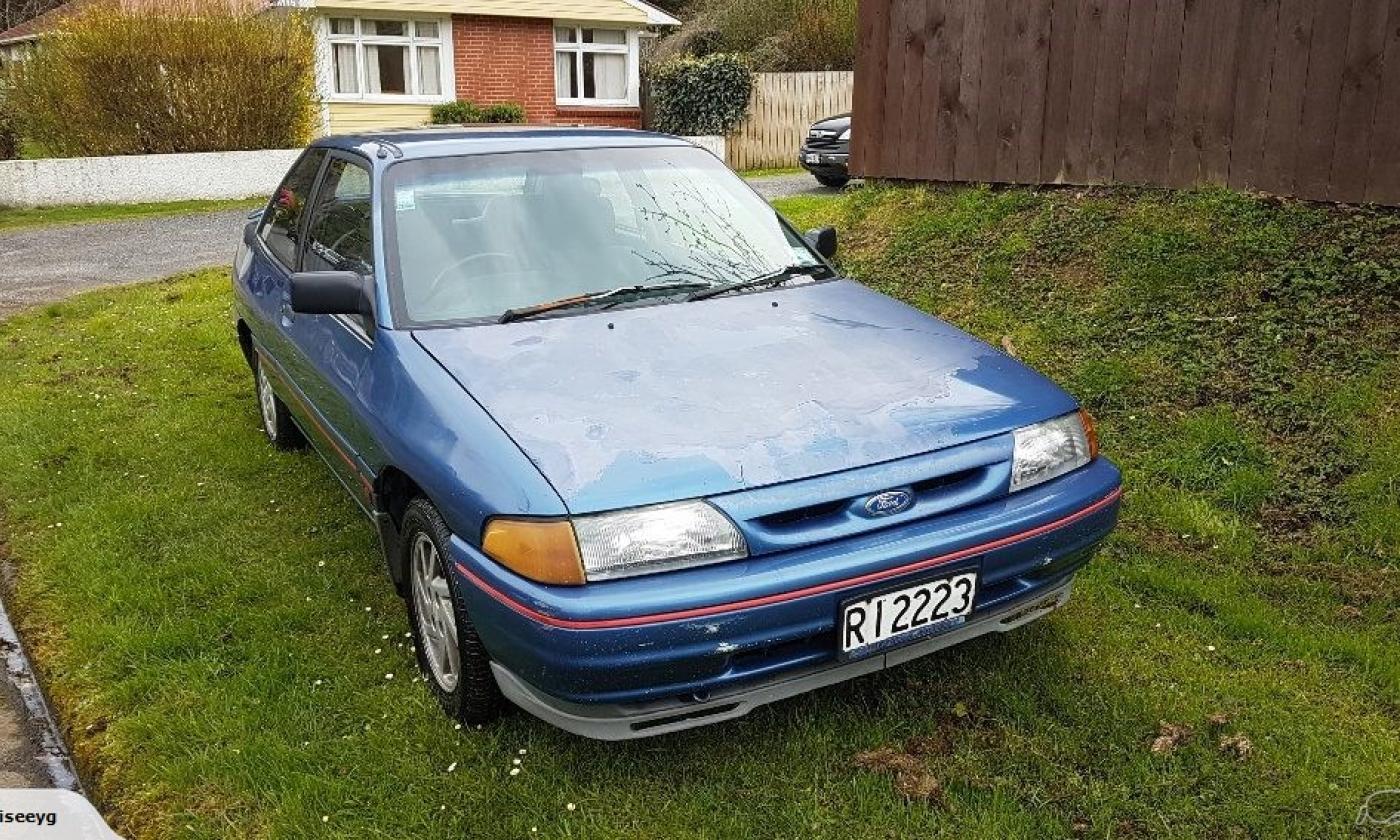 Blue Ford Laser TX3 non turbo images NZ (5).jpg