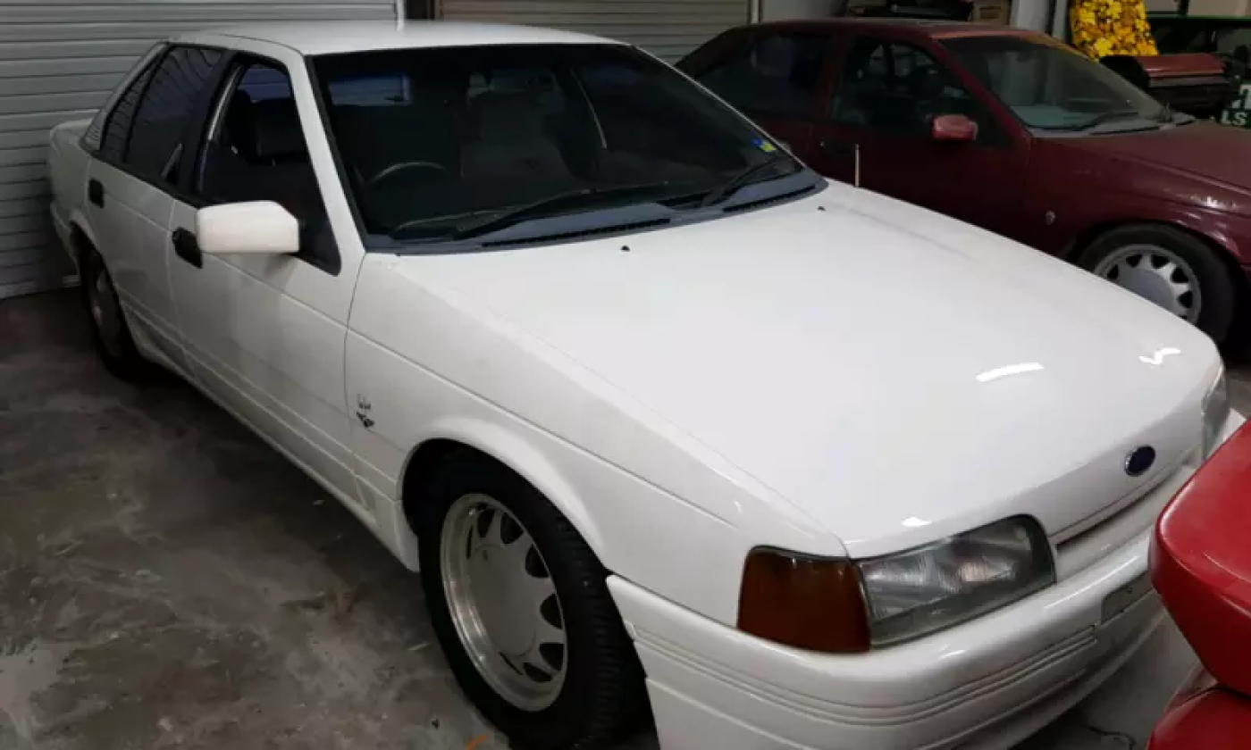 Brock Ford Falcon S B8 build number 086 white images (5).png
