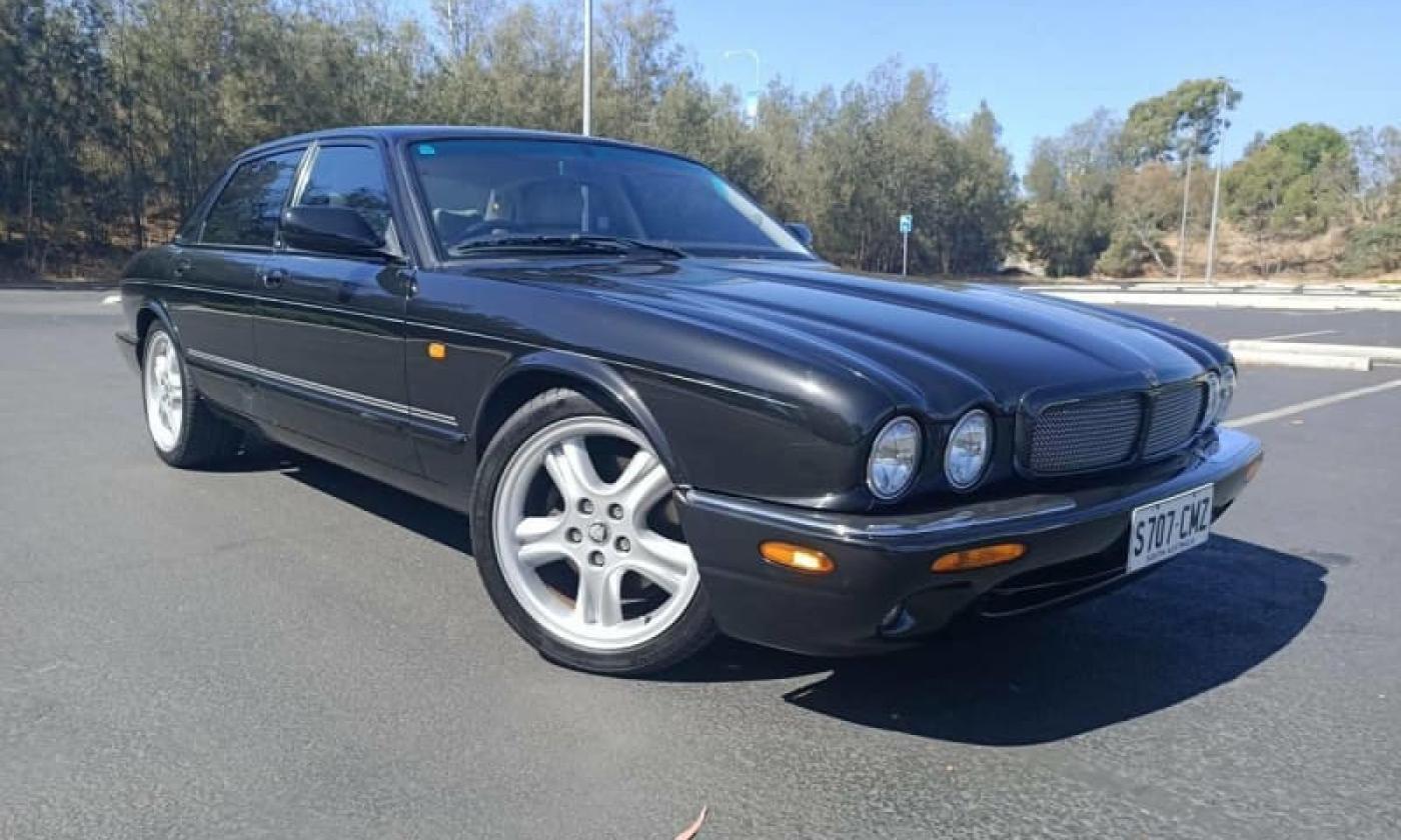 Grey 1998 Jaguar X308 XJR V8 Supercharged for sale South Australia 2023 (1).jpg