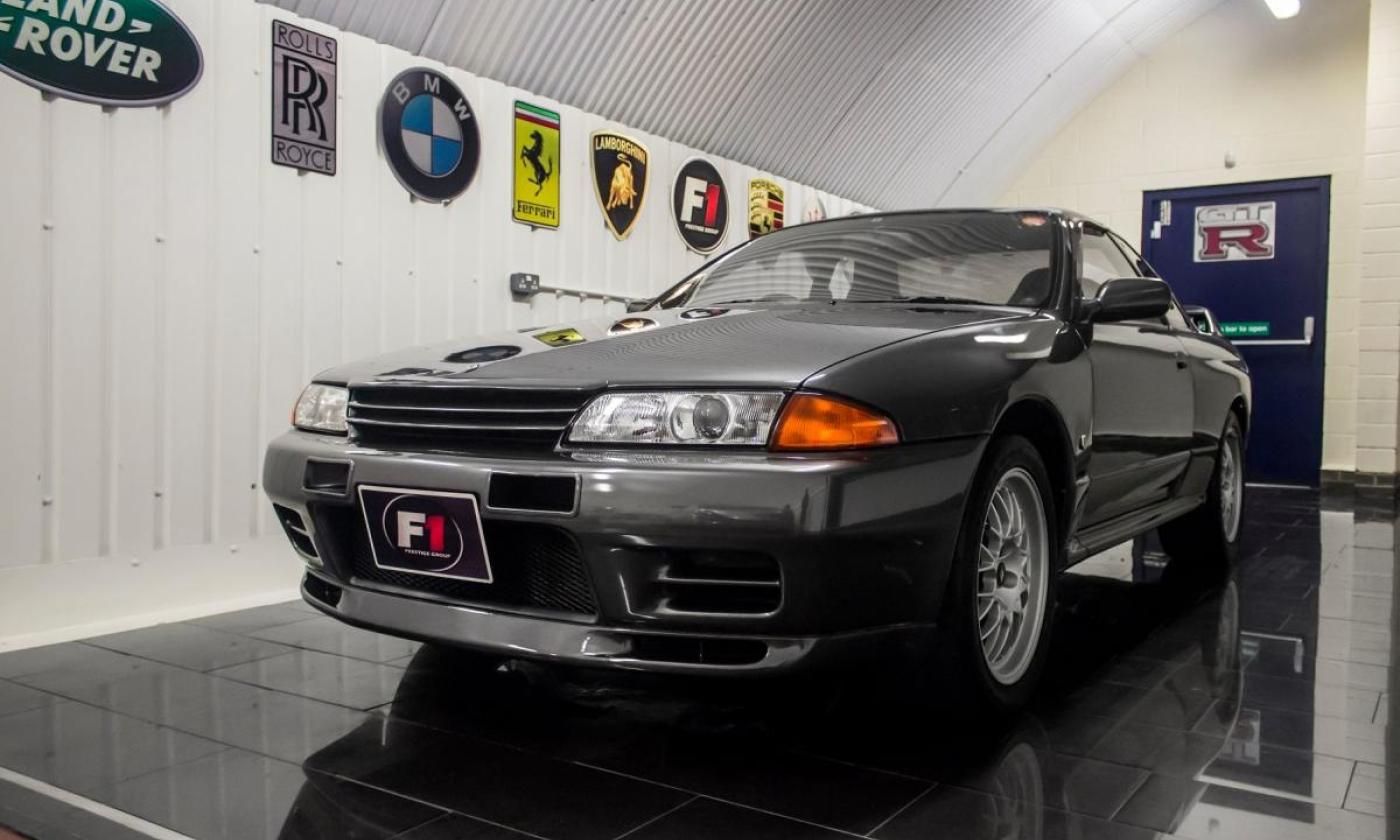 R32 v sec GTR.jpg