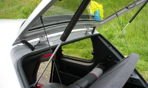 1989 205 GTI trunk lid.png