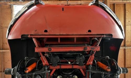 E-Type series 1 under body image (1).jpg