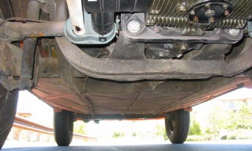 under engine VW Samba bus deluxe 1955.jpg