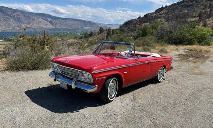 Canadian Studebaker Daytona convertible 1964 (1).jpg