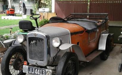 1932 Austin 7 Special convertible under restoration (1).jpg