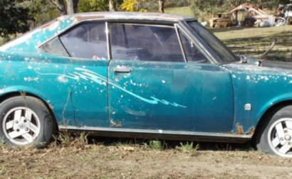 1972 RT72 Toyota Corona Hardtop Coupe barnfind.png