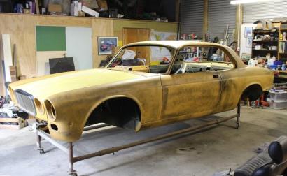 1975 Jaguar XJC coupe partly restored project images NZ (10).jpg