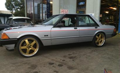 1980 Ford Falcon XD ESP 5.8l in Pewter Glow Silver, Classic Register XD ESP register (3).jpg