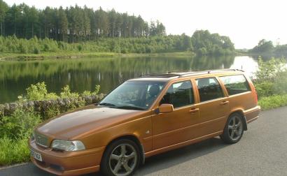 1998 Volvo V70 R wagon gold image.jpg
