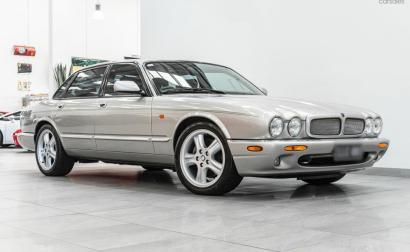 1999 Jaguar XJR V8 X308 Sedan silver for sale Australia (1).jpg