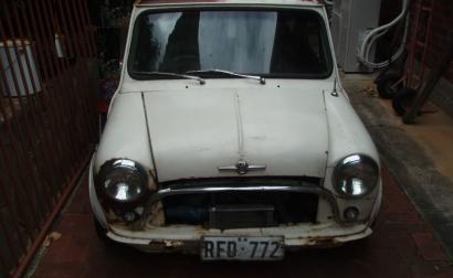 MK1 Morris Cooper S Australia Burgundy on Snow White.jpg