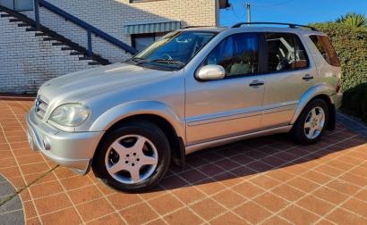 ML55 AMG 2005 model Australia silver (1).jpg