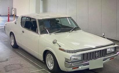 MS70 Toyota Crown coupe white images for sale Japan (1).jpg
