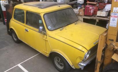 October 1977 Leyland Mini Sunshine sunroof images yellow devil unrestored (2).jpg
