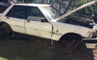 Sno White 1983 XE ESP Fairmont Ghia EFI 6 cylinder (3).jpg