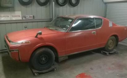 Toyota Crown MS75 coupe Red image 2.6l 6 cylinder (10).jpg