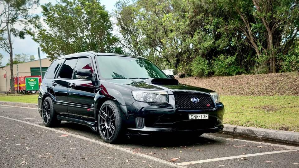 Subaru Forester STI 2006 black Australia (12).jpg